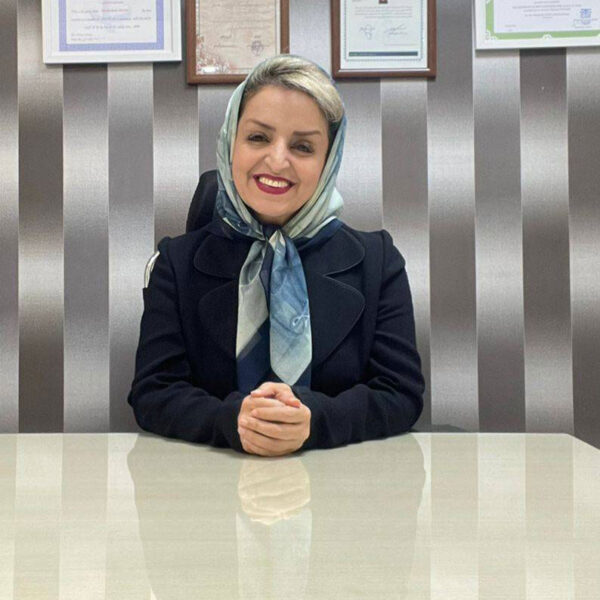 بیوگرافی مهرنوش مطیعی